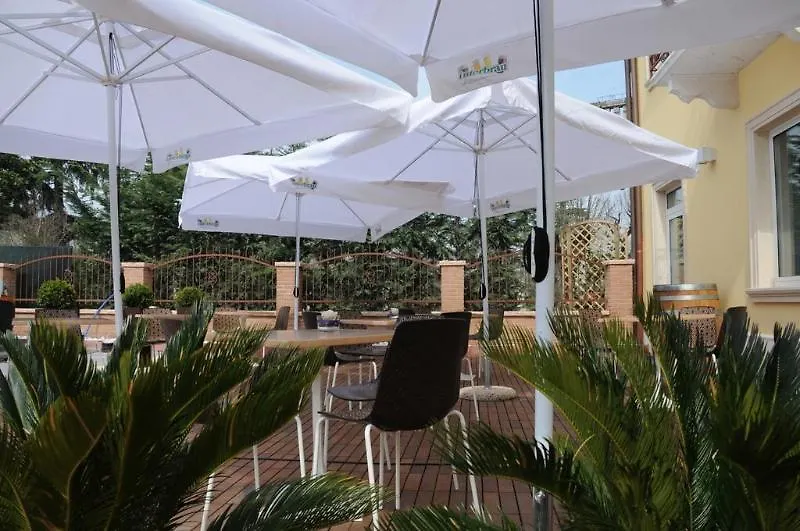 Hotel Operà Dossobuono