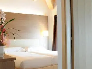 Hotel Operà Dossobuono