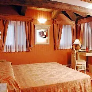 lanterna-di-marco-polo.hotelslidodijesolo.com/