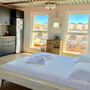 Apartment Luxury Unique View Near Main Station